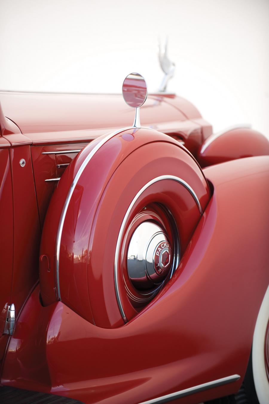  Packard Twelve Victoria Convertible 1938 года  (фото 3 из 12)